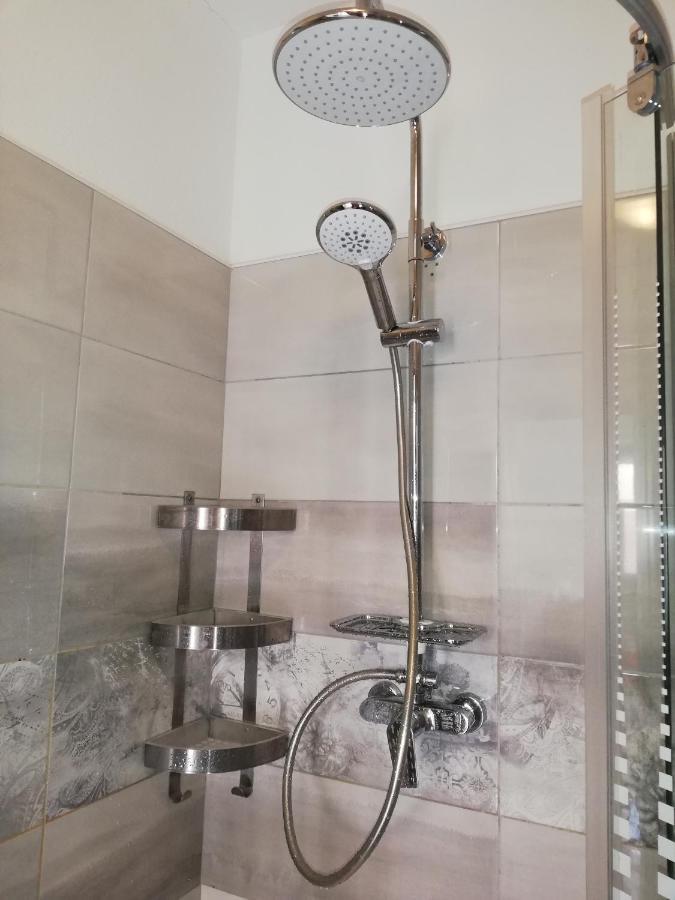 Apartman Postira Rot 외부 사진