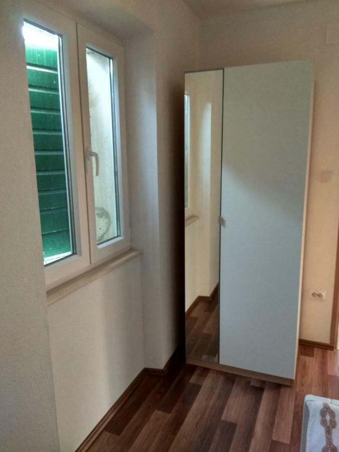 Apartman Postira Rot 외부 사진